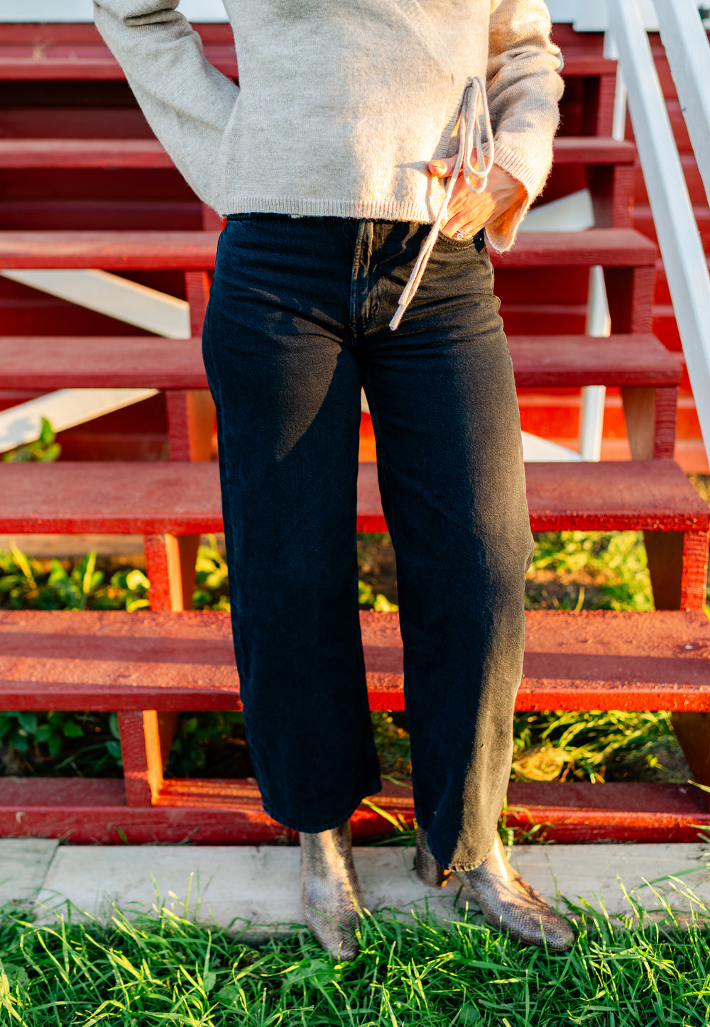 Low Curve Jean Crop in Crushed