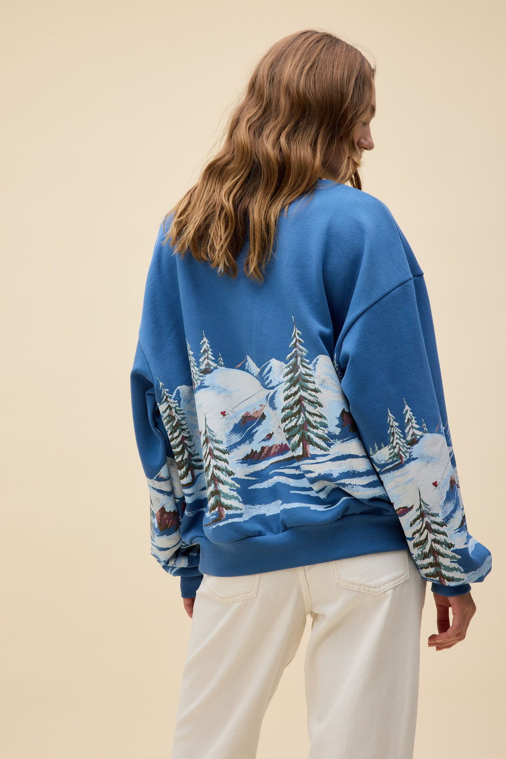 Alpine Ski Scene Oversized Crew Sweatshirt