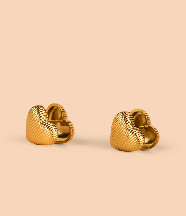 Loveline Huggie Hoops