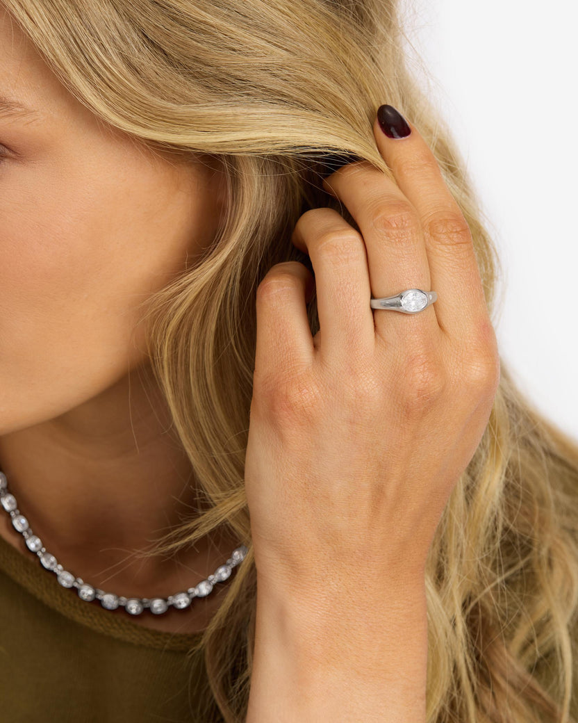 She's A Boss Signet Ring