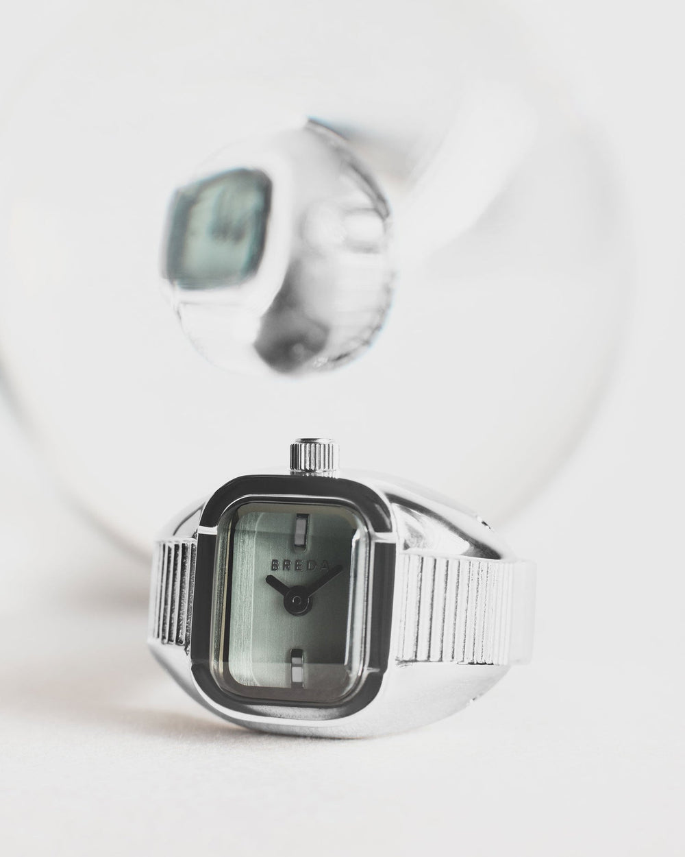 Nocturne Expandable Ring Watch