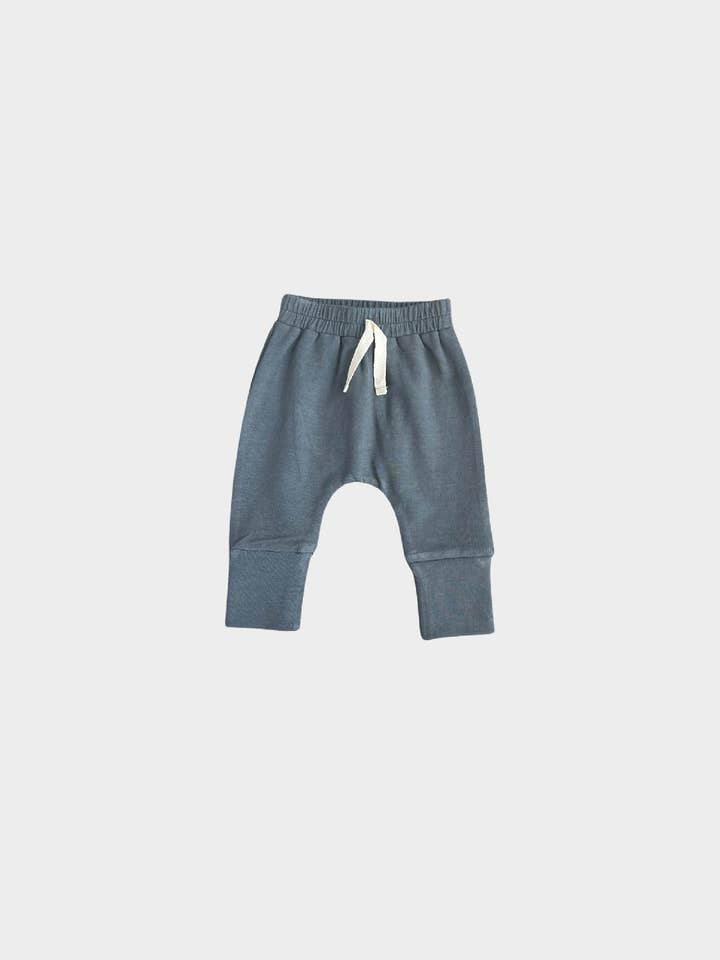 F24 Gray Wash Slim Harems